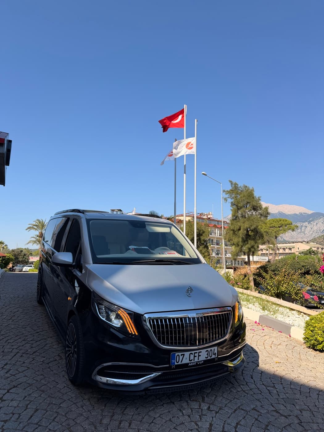 MRT VIP Transfer Mercedes-Benz in Kemer