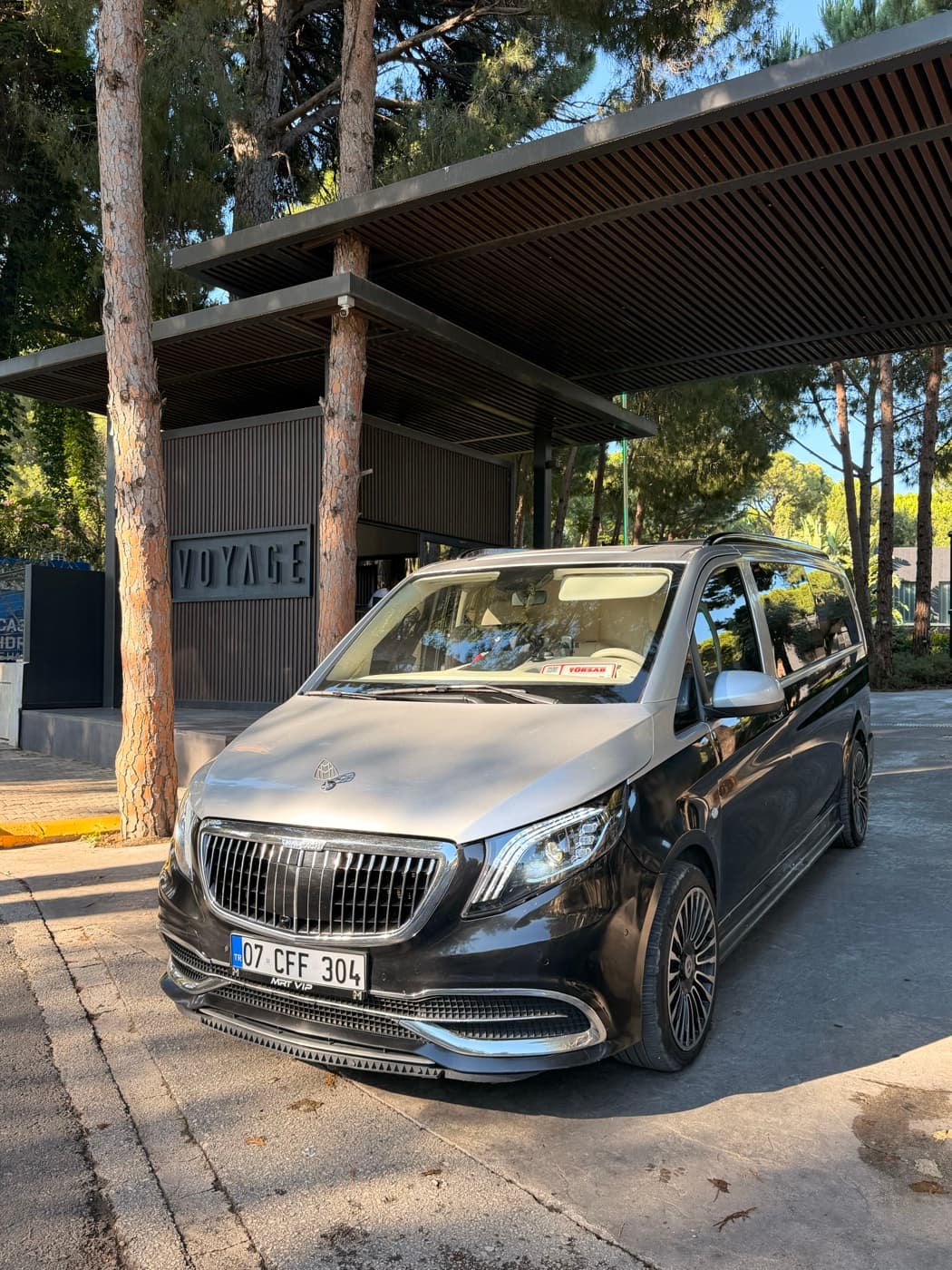 MRT VIP Transfer Mercedes-Benz